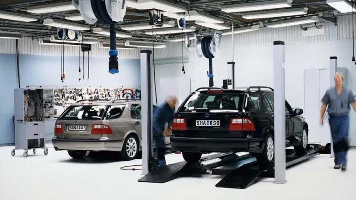 Comprehensive Saab Maintenance Guide: Ensuring Longevity Across Miles