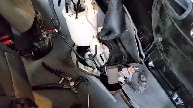 What Happens If Saab Runs Out of Gas?
