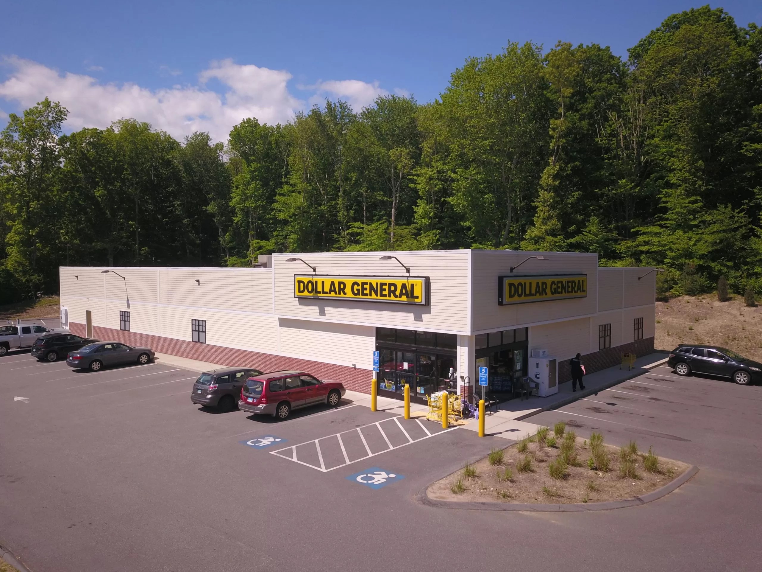 Dollar General SAB CAPITAL