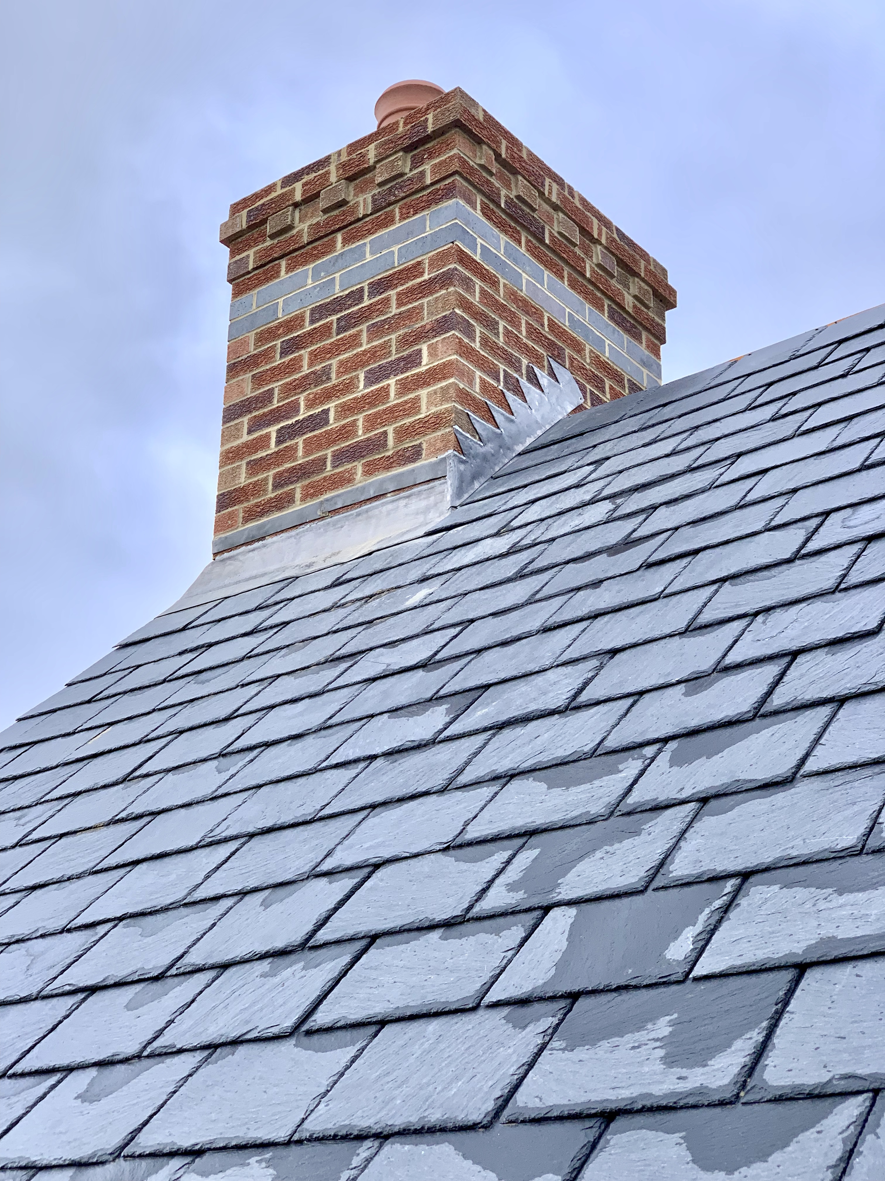 Do roofers work in the rain? Sacklyn Roofing Gloucester