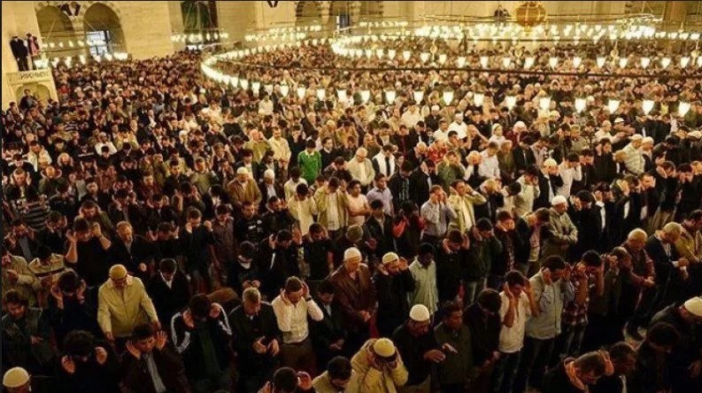 Bayram namazı saatleri 2019 il il Ramazan Bayramı namaz