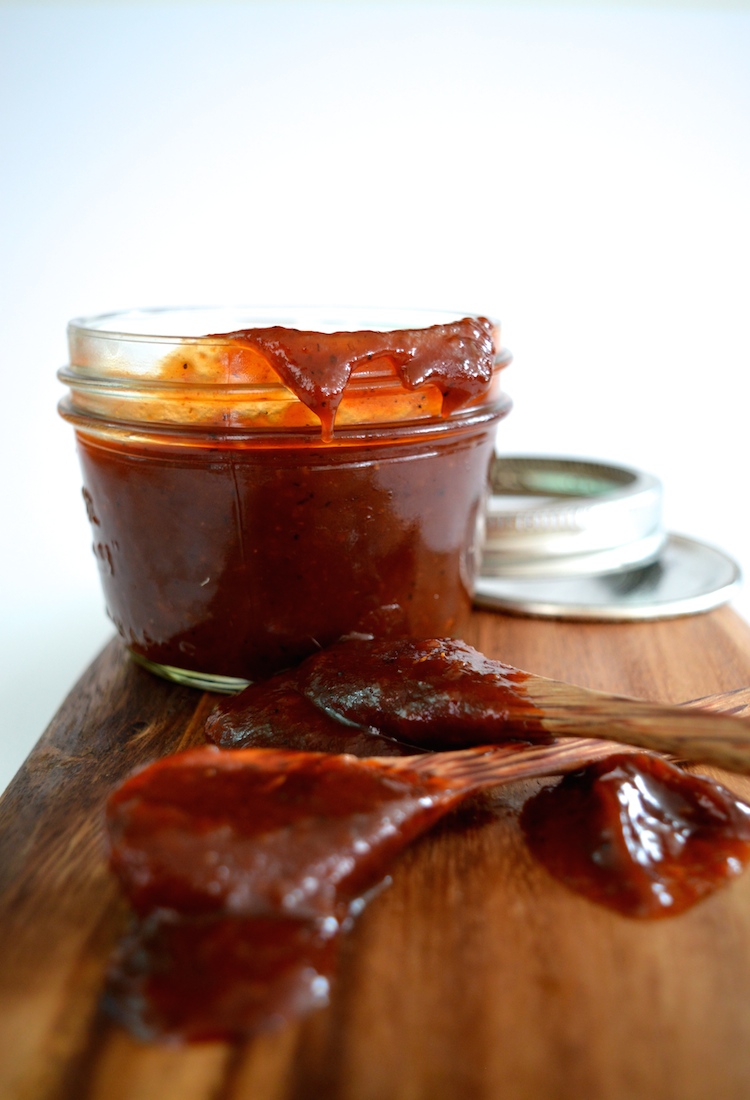 Spicy Barbecued Ribs With Homemade Sweet BBQ Sauce