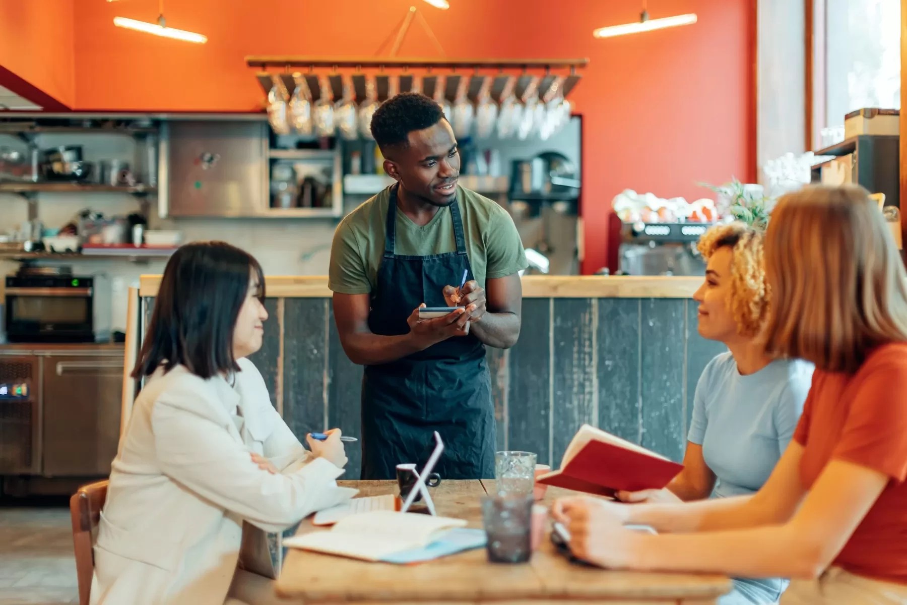 10 Tips to Increase Customer Service in Restaurants SafeCheck Learning