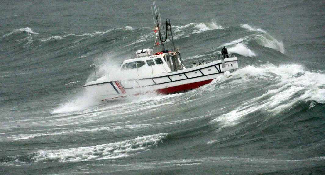 How Much Fuel Does A Plane Use The aircraft uses their fuel jettison