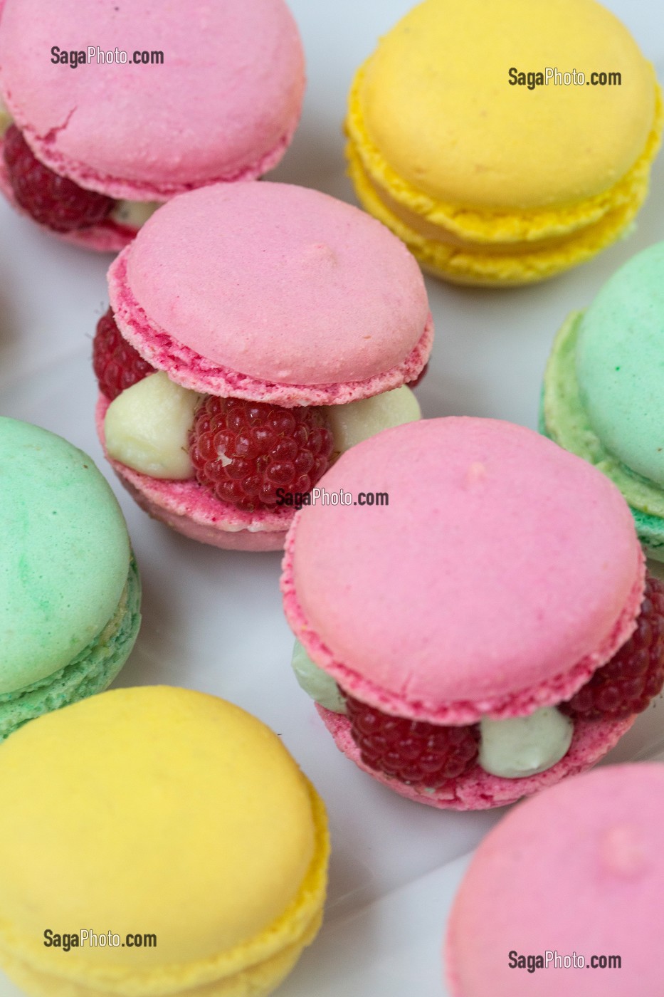photo de MACARONS AUX FRUITS ET FRAMBOISES, CUISINE D