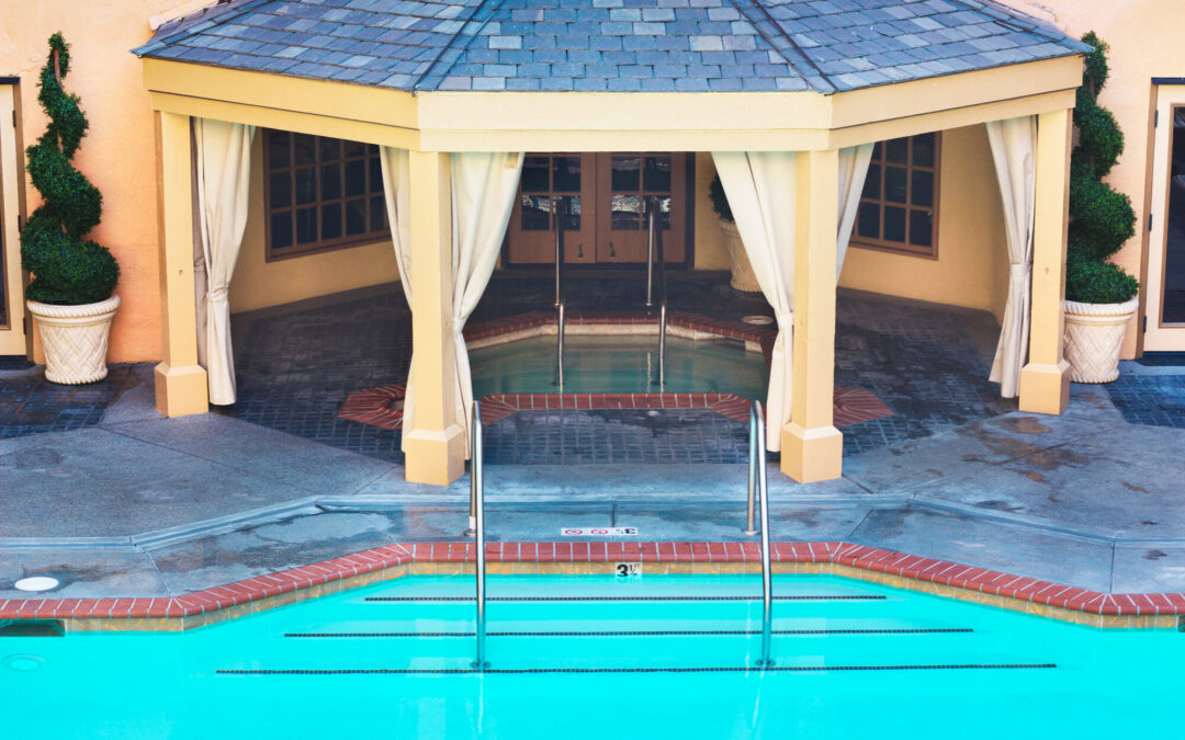 Custom Pools and Spas in Brookshire, TX 7 Things You Need to Know Katy Texas Pool Builder