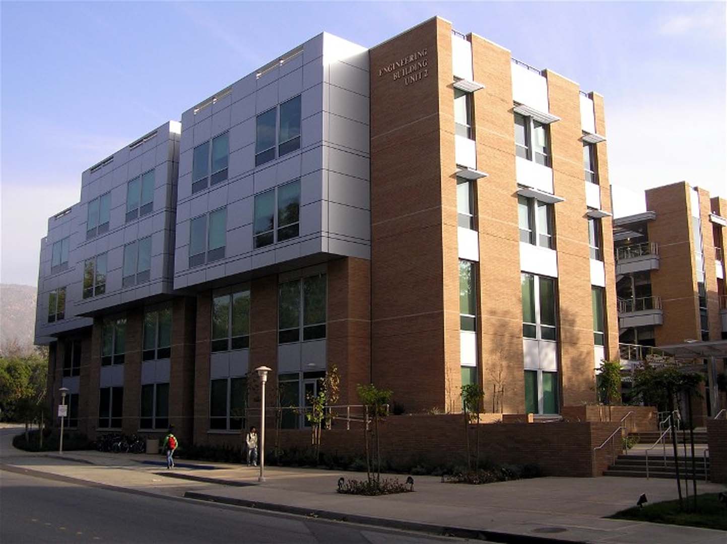 Engineering Building II, (EBU2) Saiful Bouquet