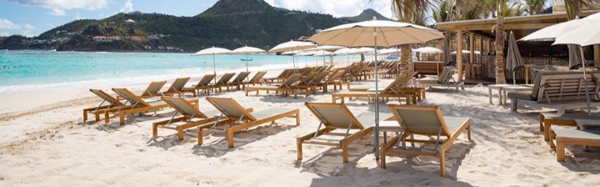 Le Pearl Beach Hotel Your Beach Restaurant in St.Barts