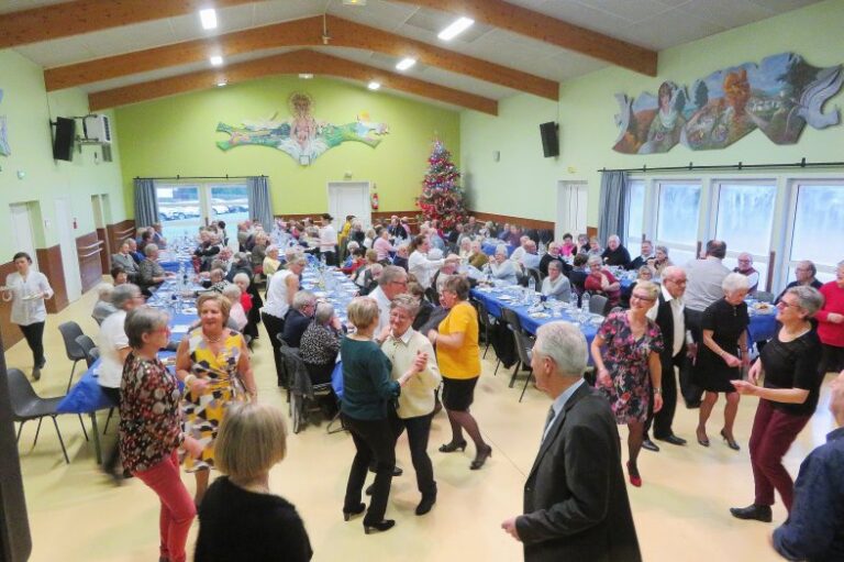 REPAS DANSANT animé par Sabrina et Freddy FRIANT à partir de 12h30