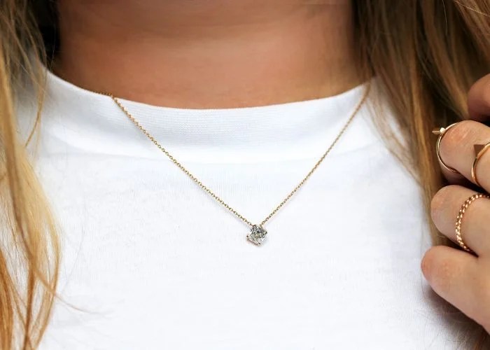 How to turn your pet's ashes into beautiful jewelry Saint Diamonds™