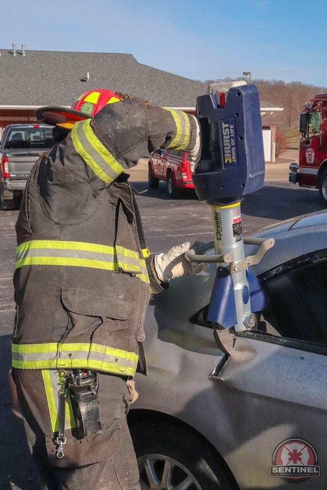 Saline Valley’s New HURST Extrication Tools Saline Valley Fire