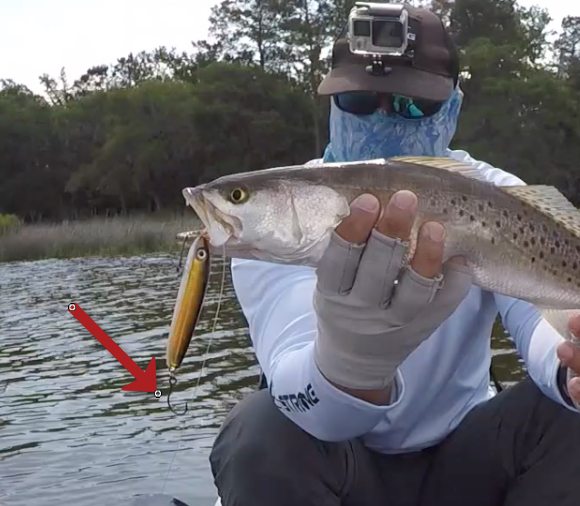 How To Properly Replace Treble Hooks With Inline Single Hooks [VIDEO]