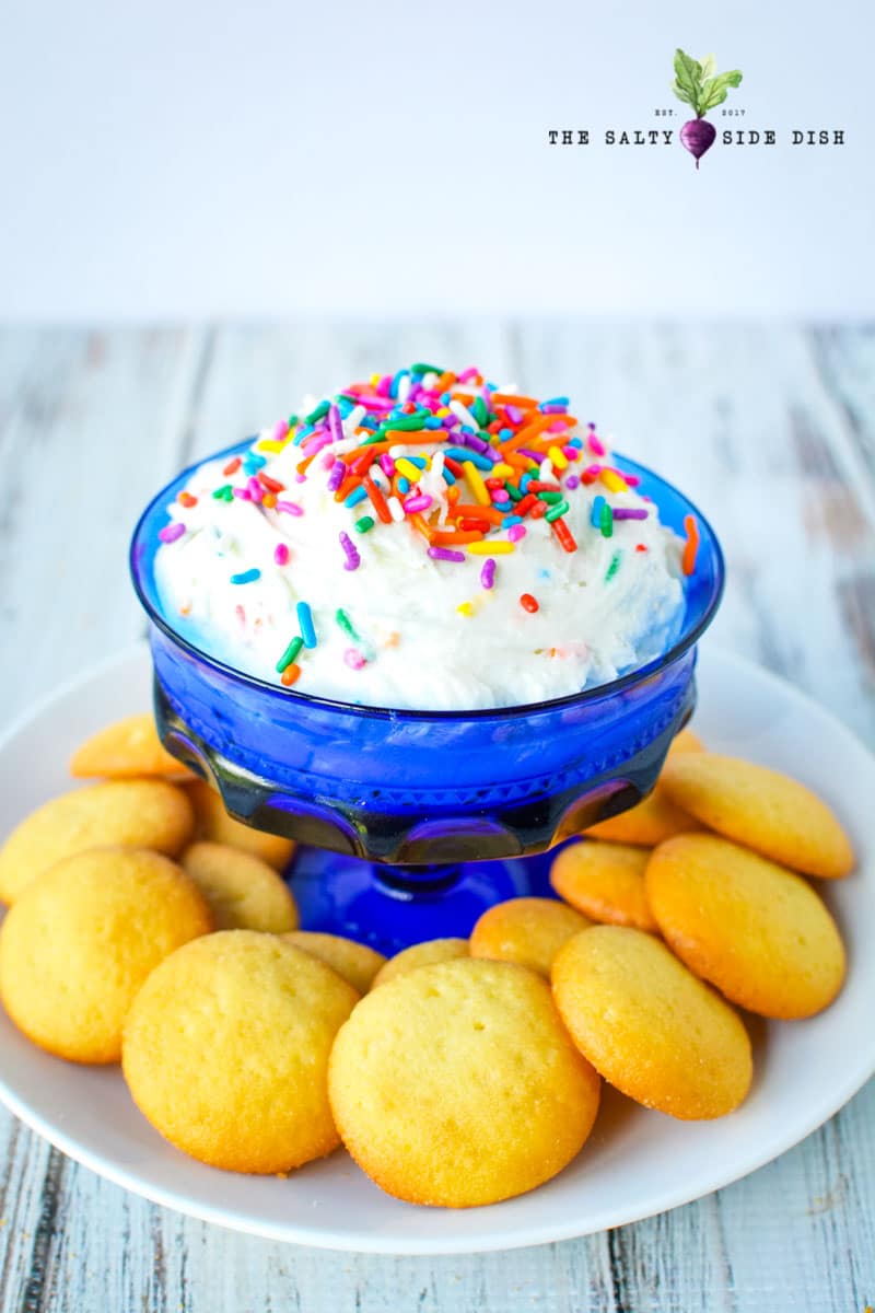 Funfetti Dip with Cake Batter Mix with Wafers (VIDEO) 5 min Dip