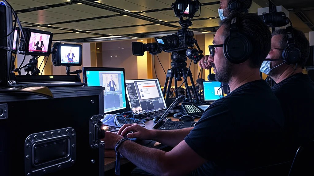 Seamless Switching in Live Broadcast; Why It Matters? Samim Group