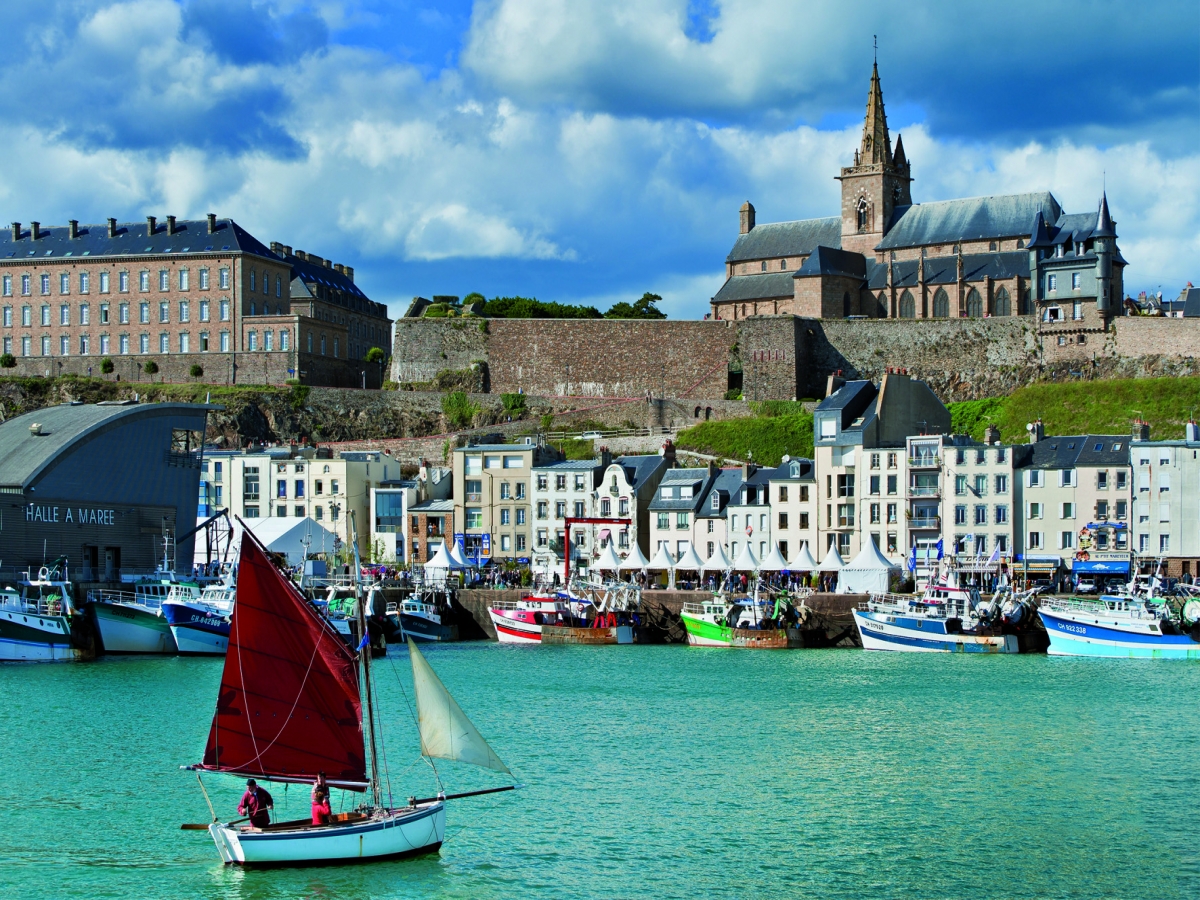 HOTELS MANCHE RESTAURANTS MANCHE BAR dans La Manche DISCOTHEQUE dans la