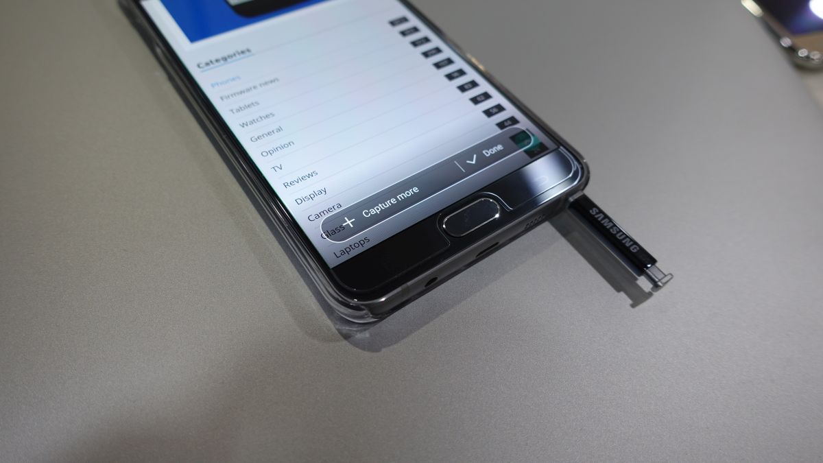 Here’s how you take a scrolling screenshot on your Galaxy