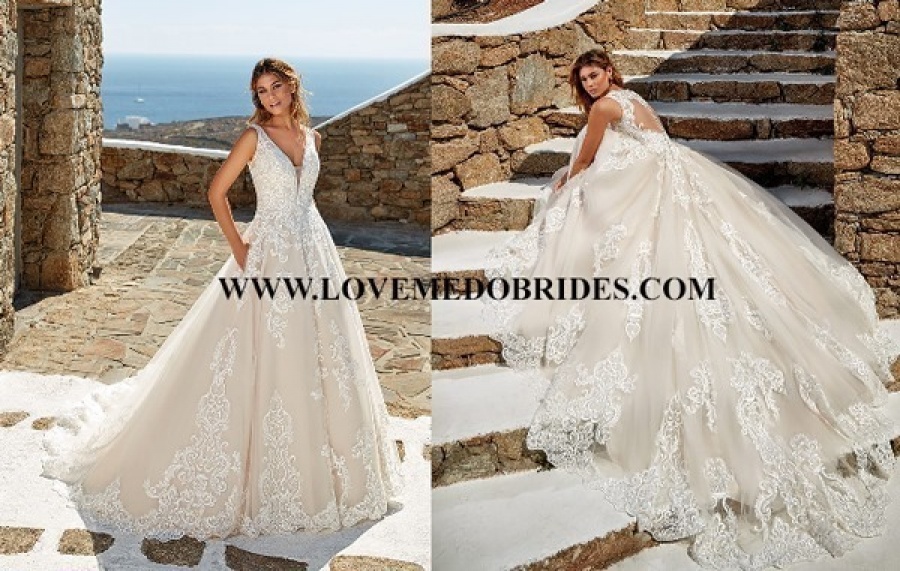 Love Me Do Wedding Brides Gown Clearance Sale Sample sale