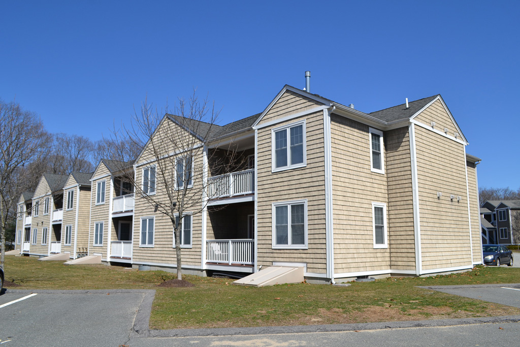 Forest Pond Condos Warwick, RI