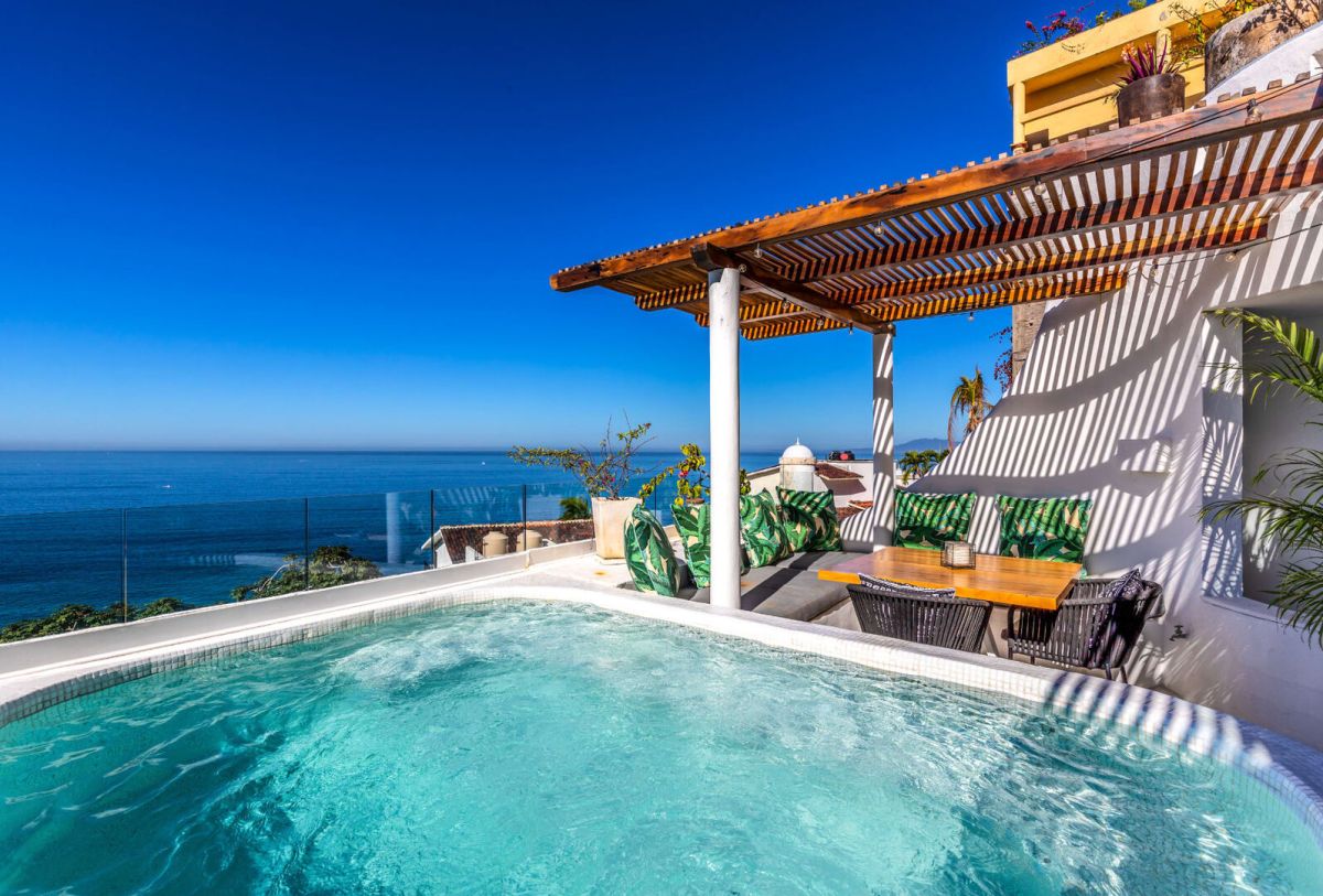 Casa Rosa! Mexico meets Greece with amazing Views! Puerto Vallarta