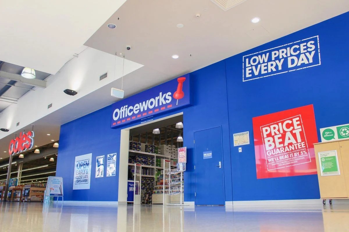 Officeworks Ipswich • Samways Building & Construction