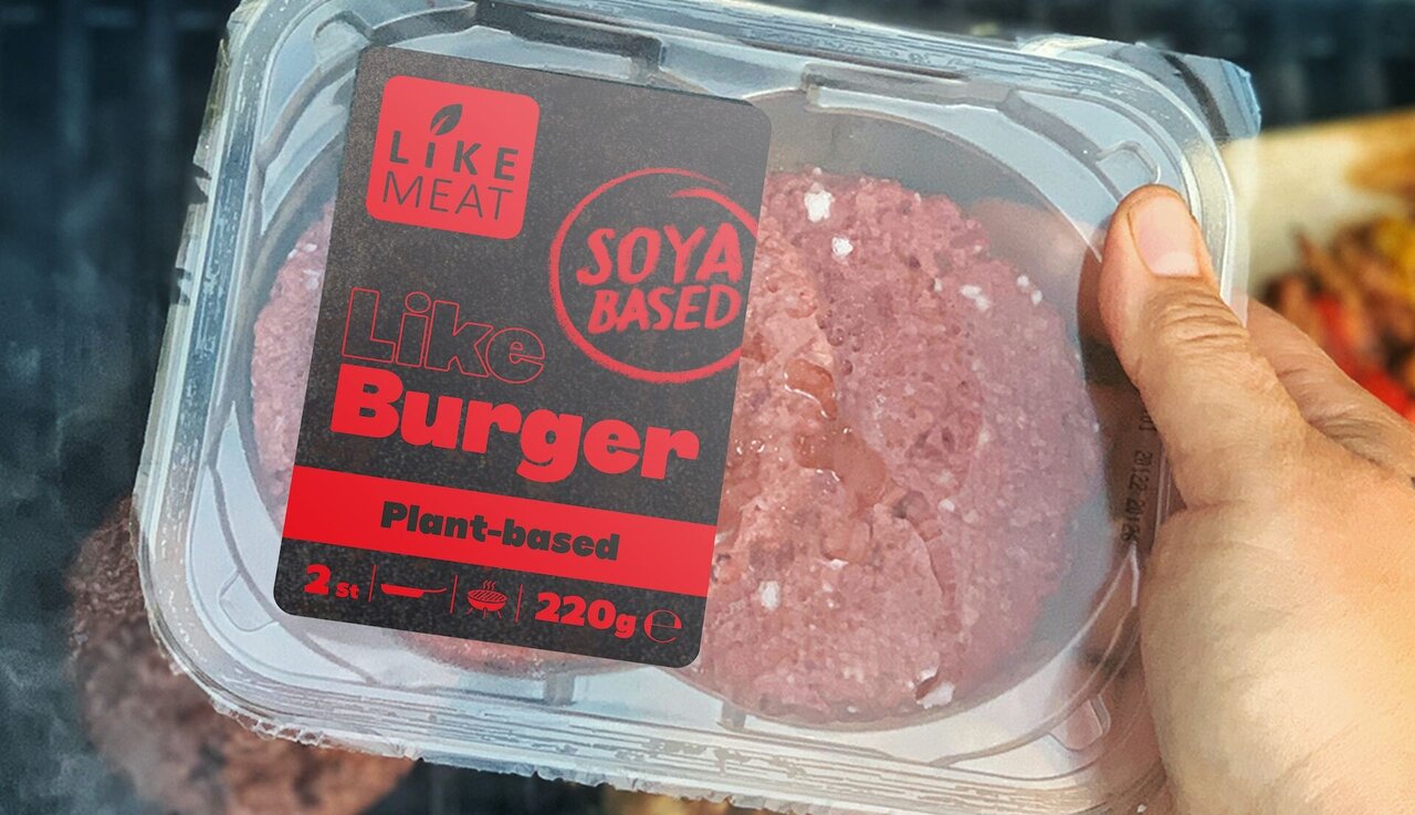 There's Nothing Hypocritical About Vegans Eating Fake Meat