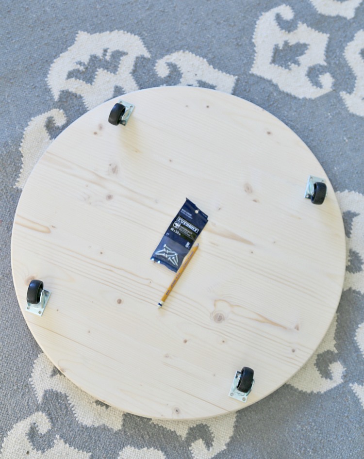 DIY Mobile Christmas Tree Stand - Sand and Sisal