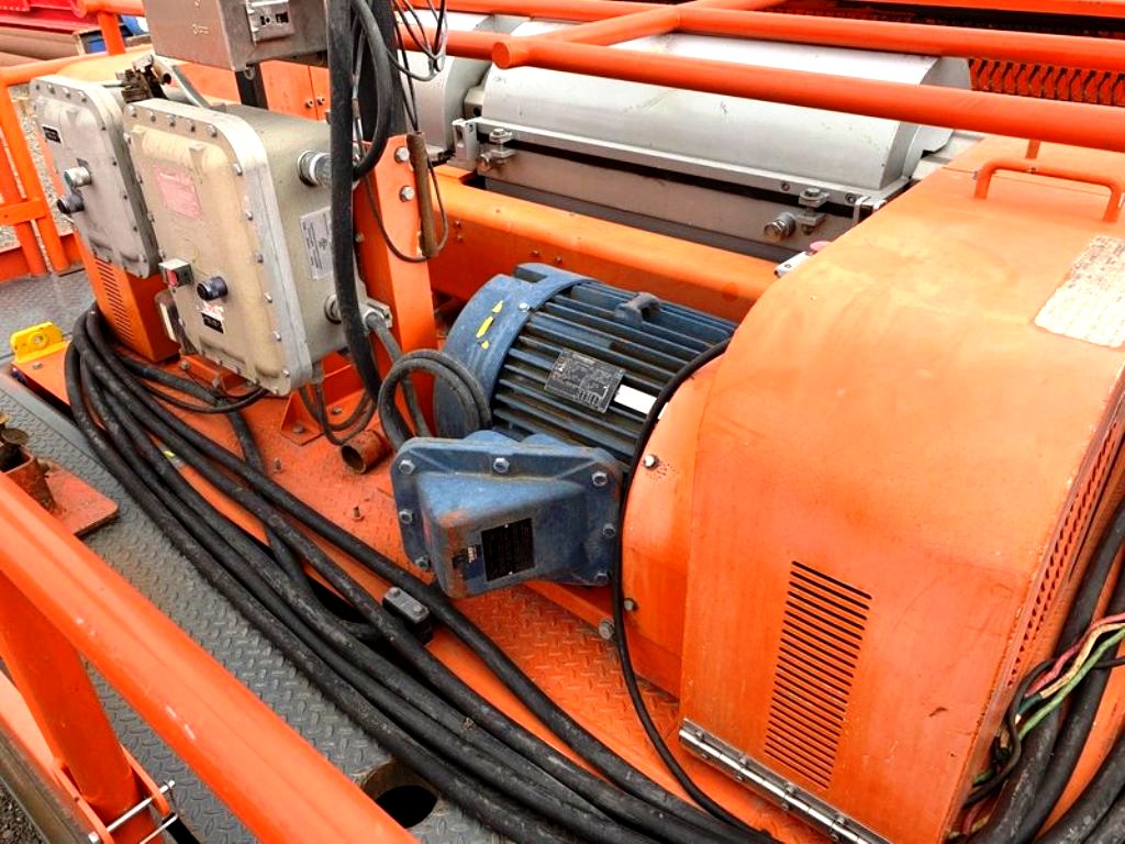 (2) Swaco 414 XP oilfield decanter centrifuges, 316SS