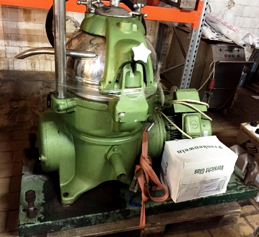 Westfalia KG 8006 chamber bowl centrifuge, 316SS. Centrifuges