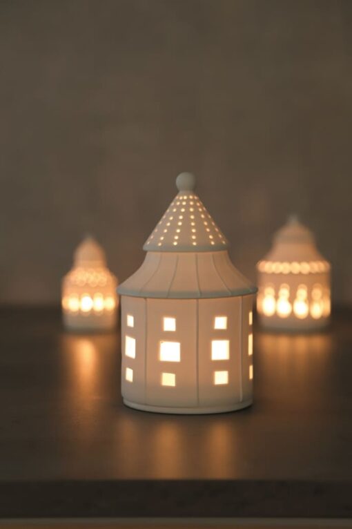 Rader Design Medium Round Illuminated House Fairy Castle Sandy Toes