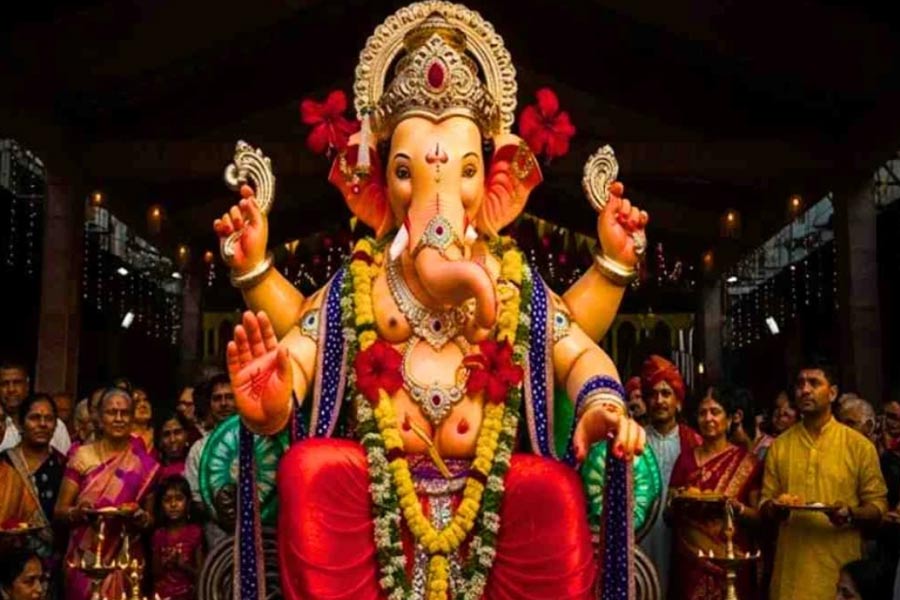 Ideas for selecting Ganesh idol for house