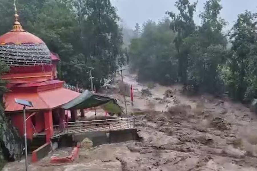 বারবার বন্যা, অতিবৃষ্টিতে বিধ্বস্ত ভারত, বেহাল পাকিস্তান-চিনও, কেন এত বৃষ্টি দক্ষিণ এশিয়ায়?