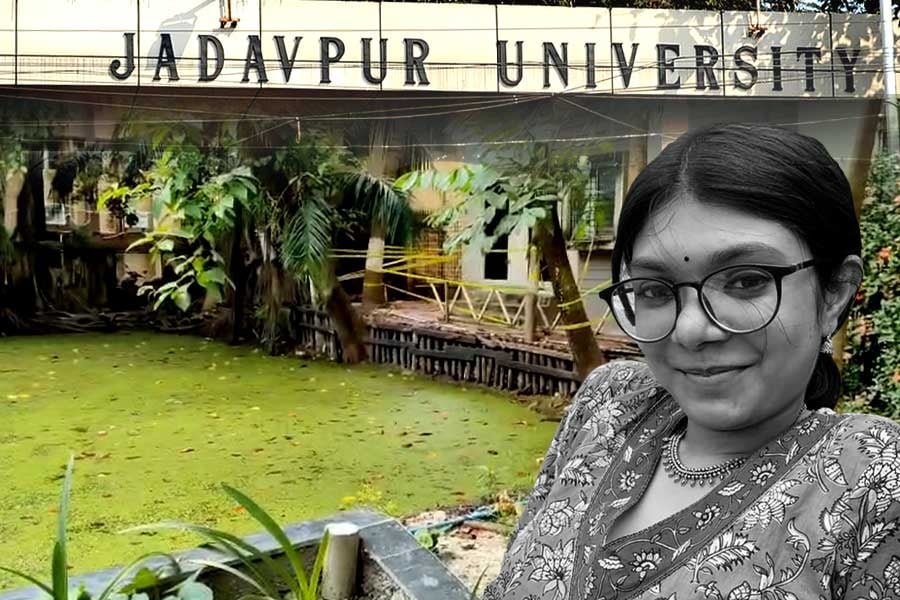 আদৌ মদ্যপ ছিলেন অনামিকা? যাদবপুর কাণ্ডে প্রকাশ্যে ময়নাতদন্তের প্রাথমিক রিপোর্ট
