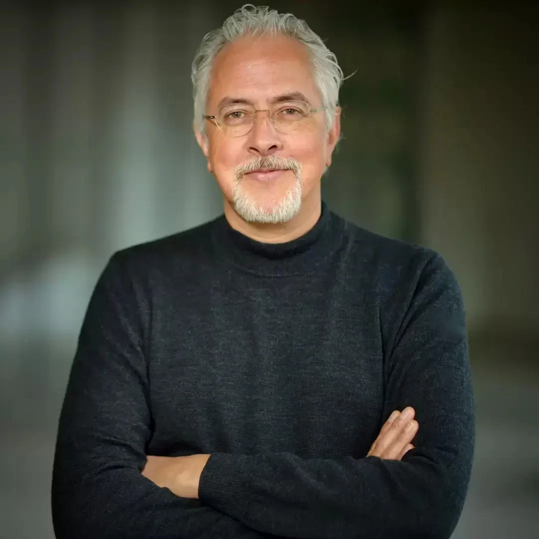 Dr. med. Robin Deb Plastischer Chirurg Sanoplast