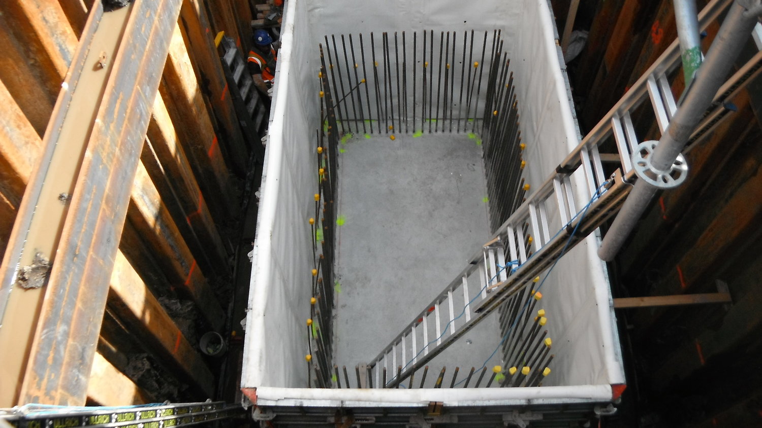 STEEL AND TUBE Sansom Construction & Remedial Engineering