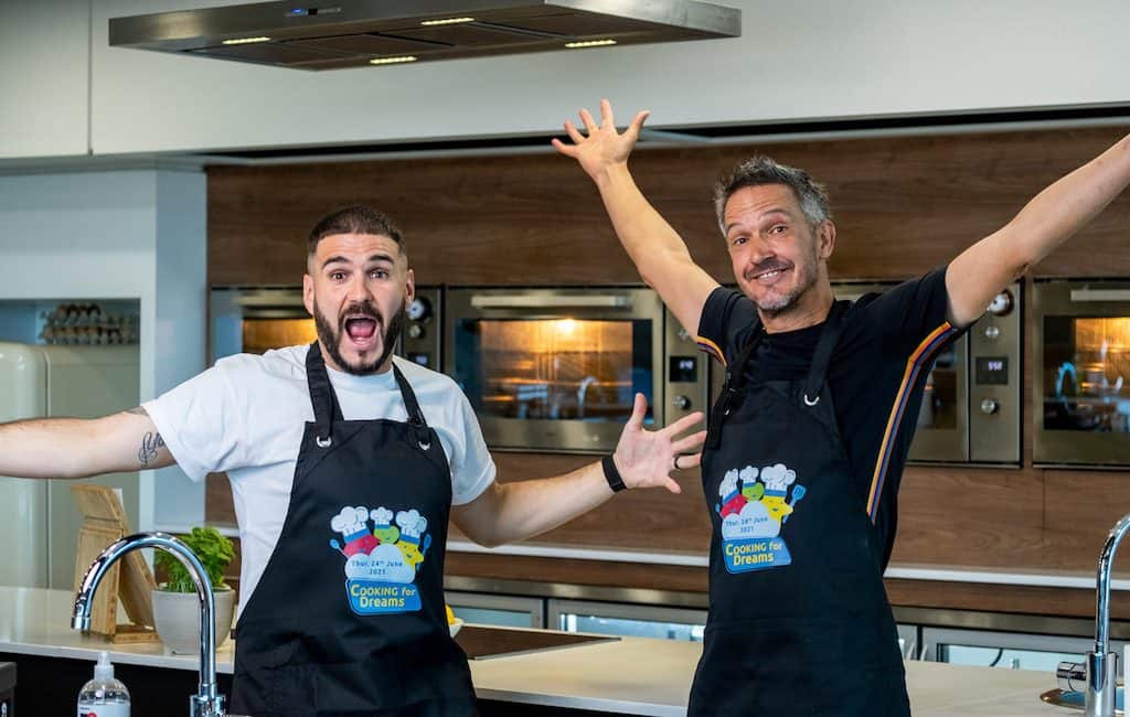 Set a Guinness World Record during cookoff with celebrity chefs
