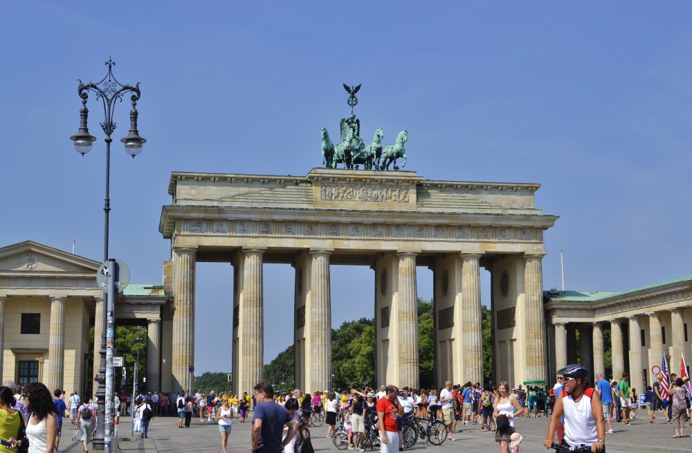 Brandenburg Gate, Berlin, Germany sateless suitcase
