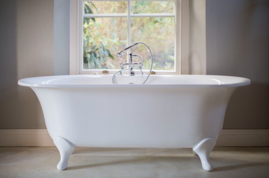 Bathtub Refinishing What To Do When Your Tub Is Peeling Save The Big