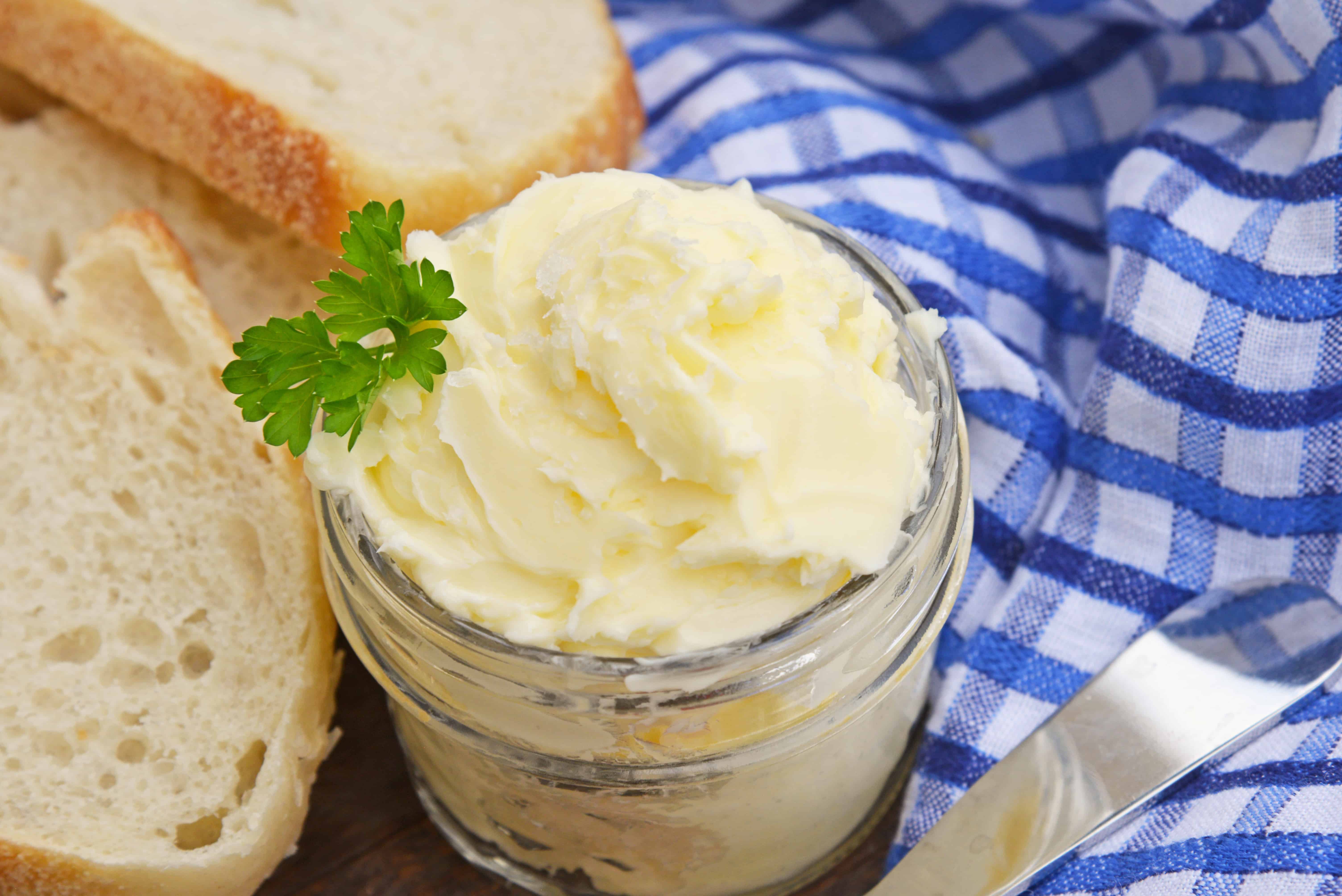 Homemade Butter in 5 Minutes! How to Make Butter