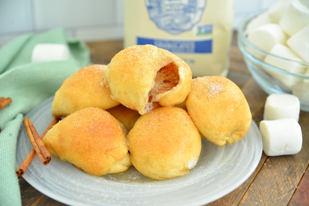 Marshmallow Hocus Pocus Buns (Marshmallow Crescent Rolls)