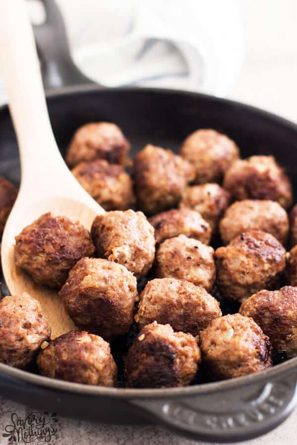 How To Make Homemade Meatballs - Savory Nothings