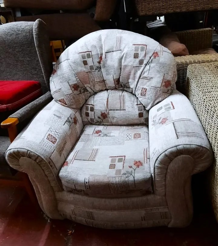 Cabin fever Cuddle Arm Chair SAWN Ventures