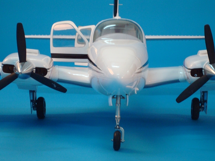 Beechcraft Baron G58 Composite ARF Red/Black/Grey BAR58RB