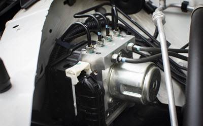 Key Signs That Indicate Your Volkswagen ABS Module Is Failing