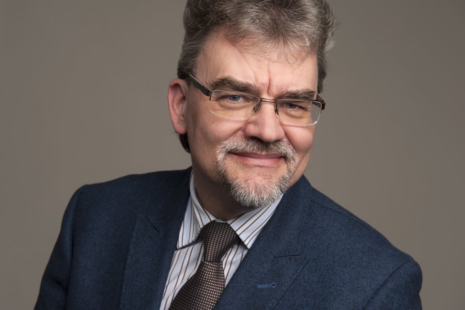 Flugreiseentschädigung Zwei Flüge verspätet, einmal zu