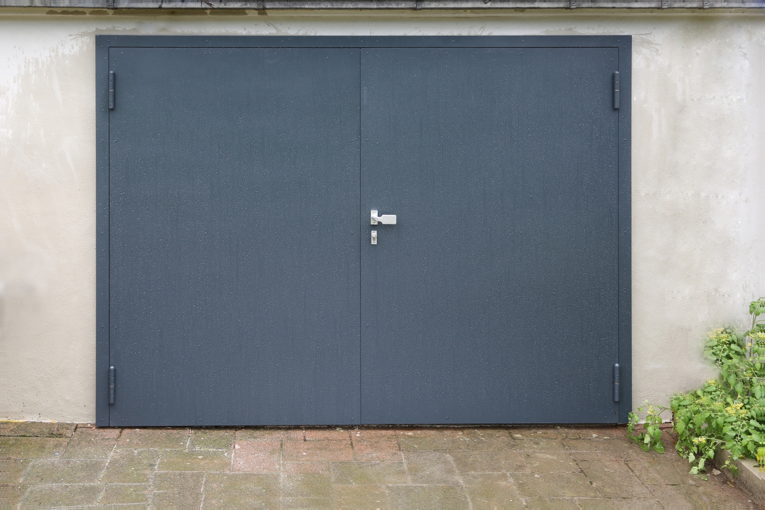 Zweiflügeliges Garagentor