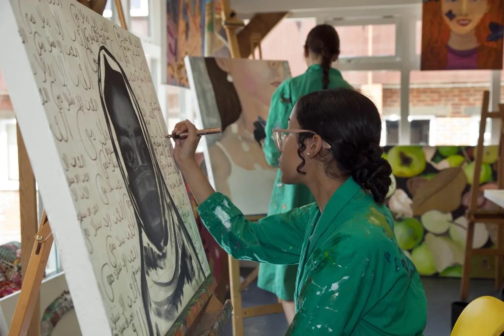 Manor House Bookham Schoolstrader