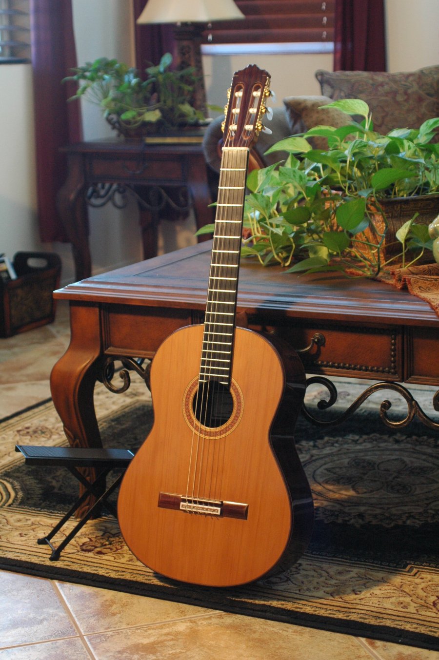 UBeaut French Polish Classical Guitar