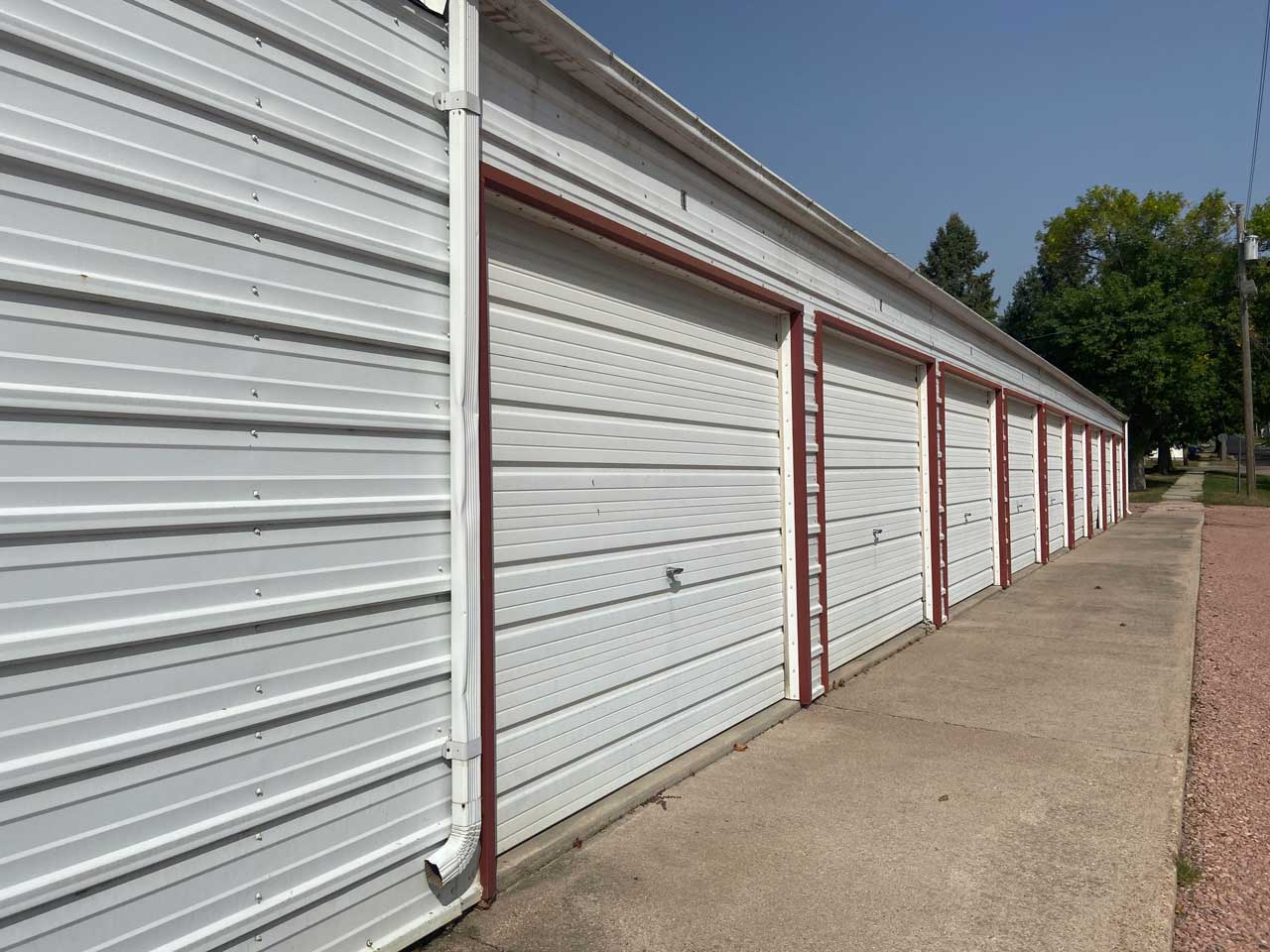 Storage Schwebach Realty