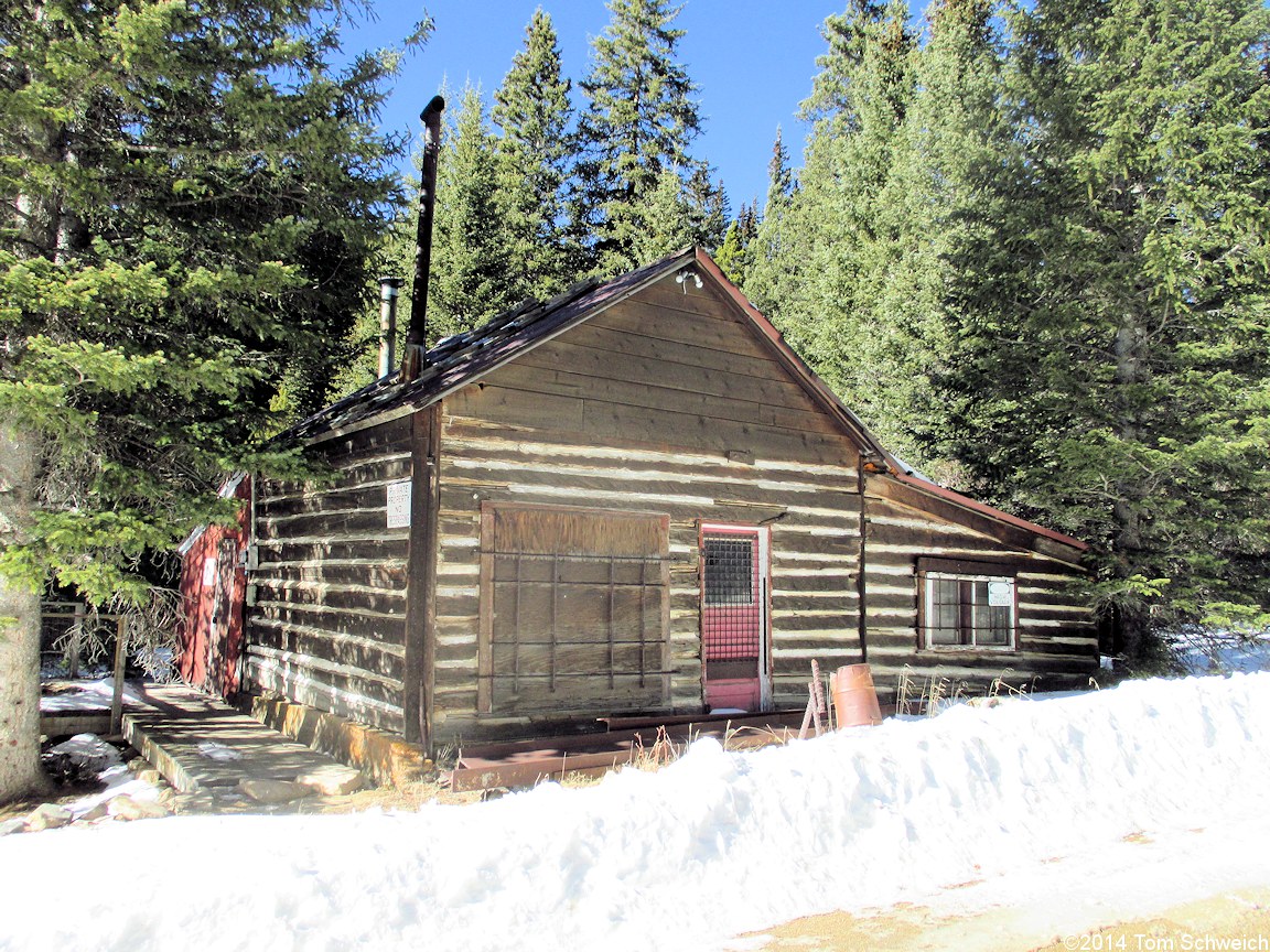 Photo Cabin in the nearghost town of Apex.
