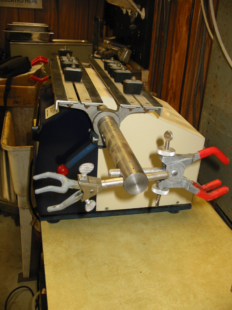 Burrell Model 75 Wrist Shaker Scibay